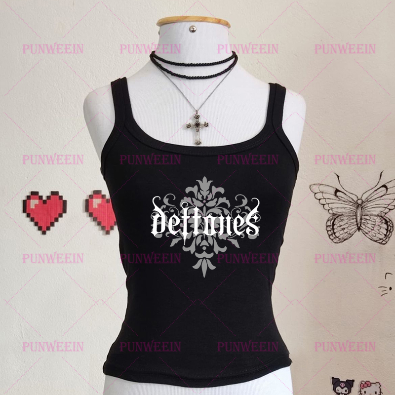 الجمالية الشارع الشهير القوطية - مراجعة Y2K Graphic Baby Tee Crop وسعره