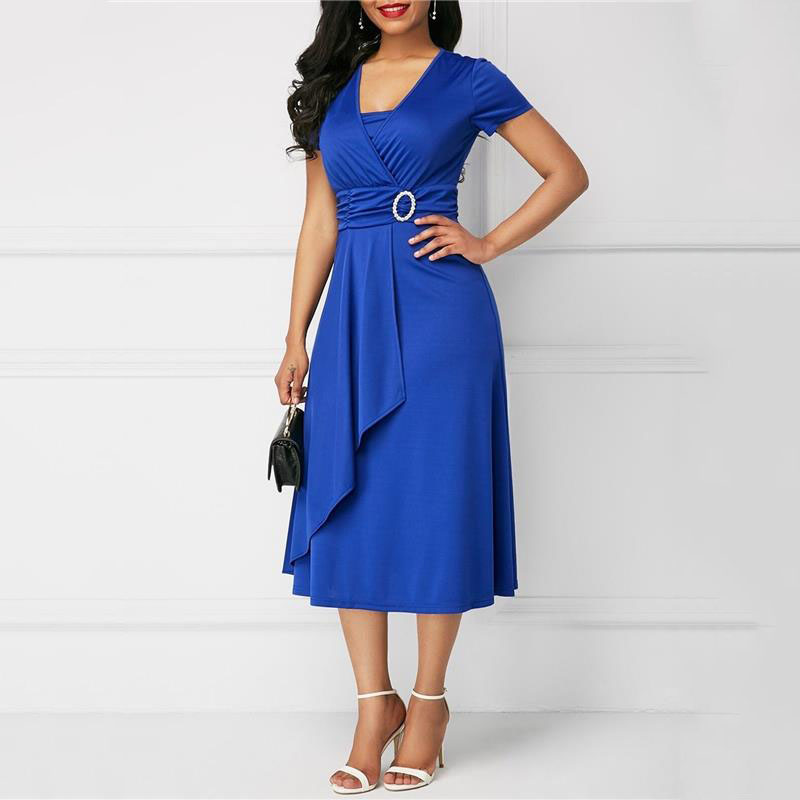 فستان We.Fine للسيدات بلون ساد - مراجعة French Vintage Floral Midi Dress وسعره